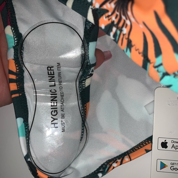 ‼️SOLD‼️Cupshe bikini - Picture 5 of 6